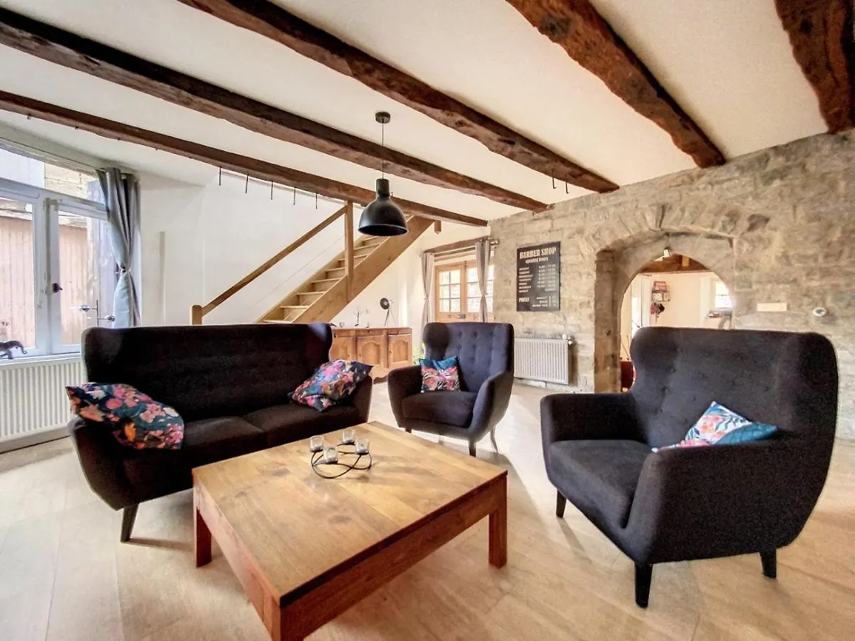 Homestay The Cottage Monesties